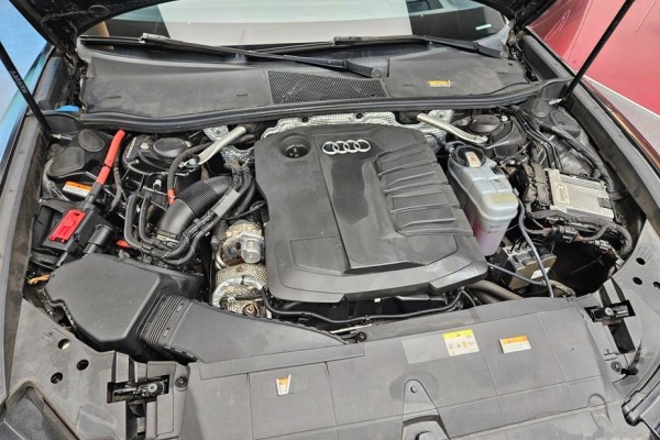 2021 Audi A6 с пробегом 59 043 км