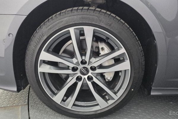 2022 Audi A6 с пробегом 62 079 км