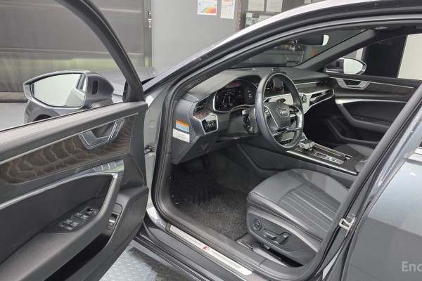 2022 Audi A6 с пробегом 62 079 км