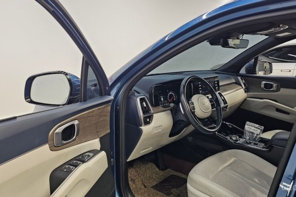 2022 Kia Sorento с пробегом 71 553 км