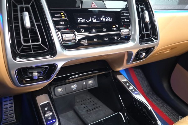 2022 Kia Sorento с пробегом 49 200 км