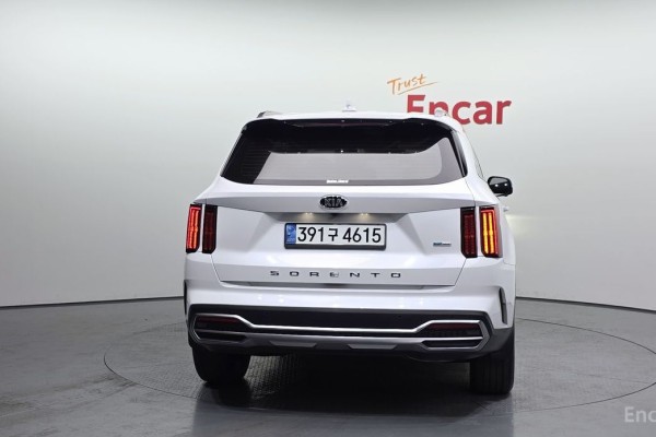 2021 Kia Sorento с пробегом 62 940 км
