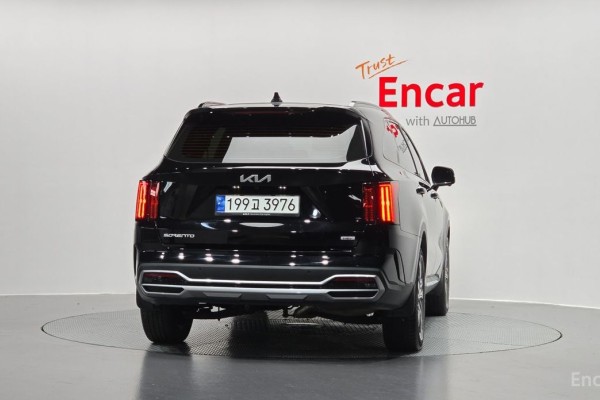 2022 Kia Sorento с пробегом 63 031 км