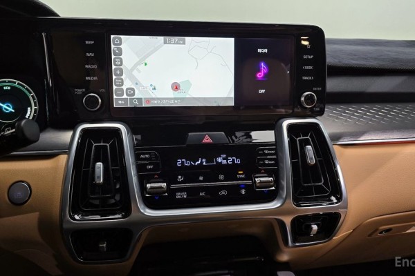 2021 Kia Sorento с пробегом 68 999 км