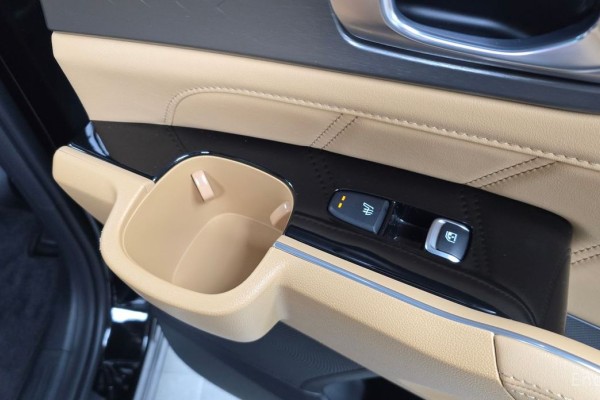 2022 Kia Sorento с пробегом 63 031 км