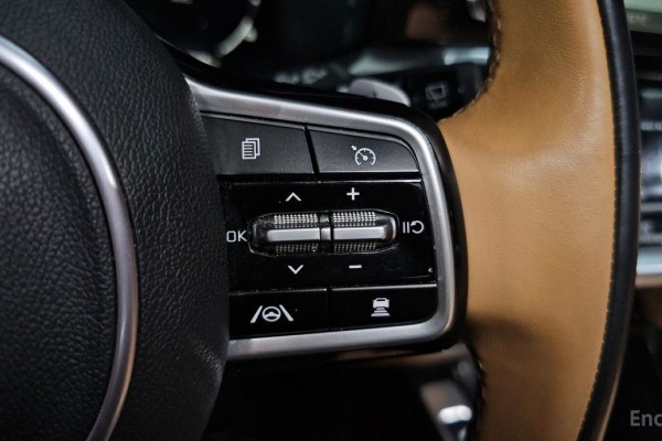 2022 Kia Sorento с пробегом 52 704 км