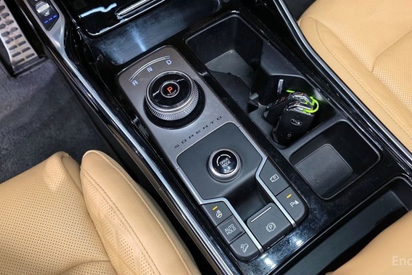 2021 Kia Sorento с пробегом 76 426 км