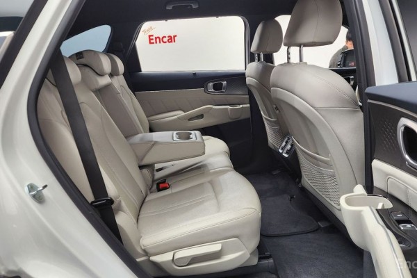 2022 Kia Sorento с пробегом 48 427 км