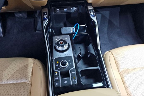 2022 Kia Sorento с пробегом 55 045 км