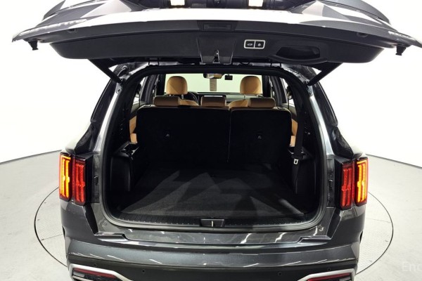 2022 Kia Sorento с пробегом 55 045 км