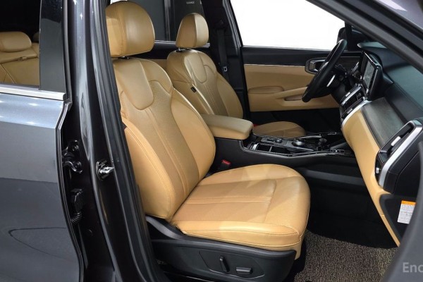 2021 Kia Sorento с пробегом 50 927 км