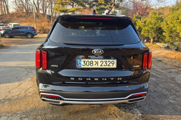 2021 Kia Sorento с пробегом 77 680 км