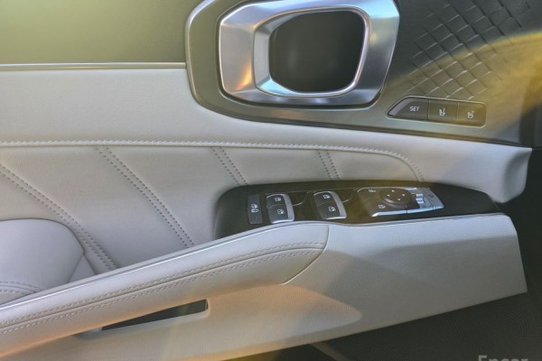 2021 Kia Sorento с пробегом 77 680 км