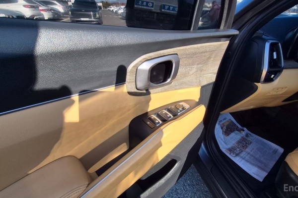 2021 Kia Sorento с пробегом 56 686 км