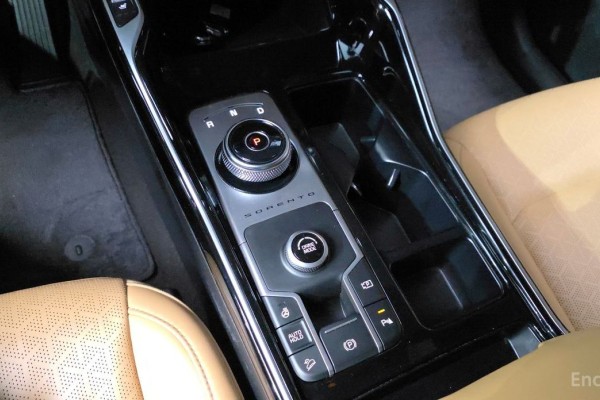 2022 Kia Sorento с пробегом 74 895 км