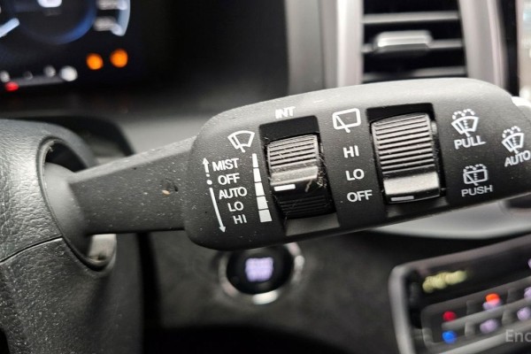 2022 SsangYong Rexton с пробегом 13 717 км