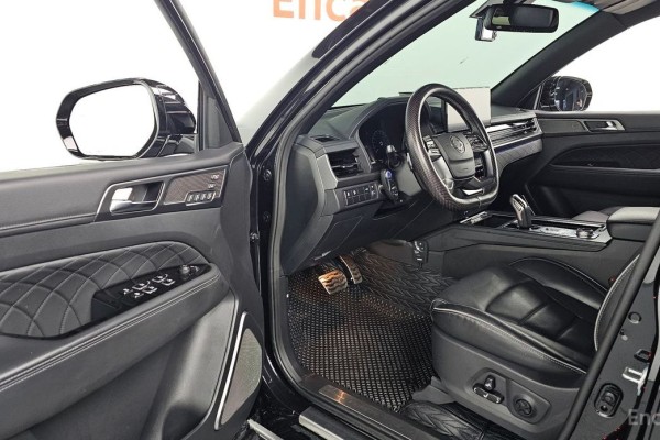 2023 SsangYong Rexton с пробегом 15 341 км