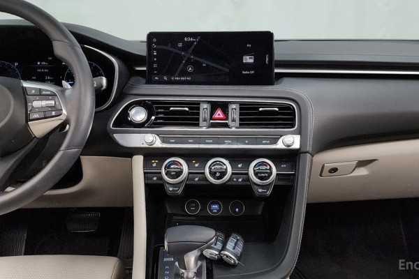 2022 Genesis G70 с пробегом 43 706 км