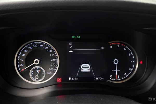 2022 Genesis G70 с пробегом 75 670 км