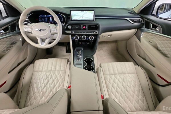 2022 Genesis G70 с пробегом 40 332 км