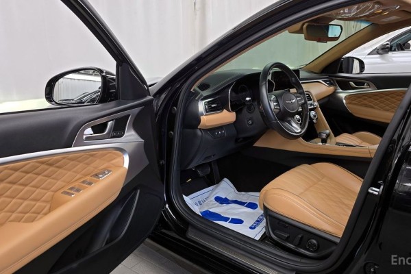 2022 Genesis G70 с пробегом 62 514 км