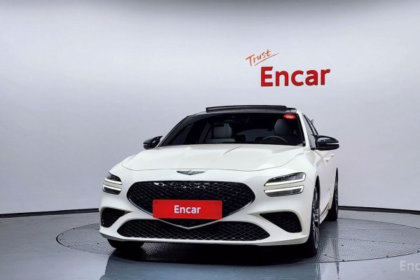 2022 Genesis G70 с пробегом 54 390 км