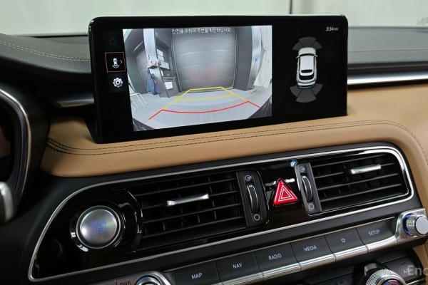 2022 Genesis G70 с пробегом 62 514 км