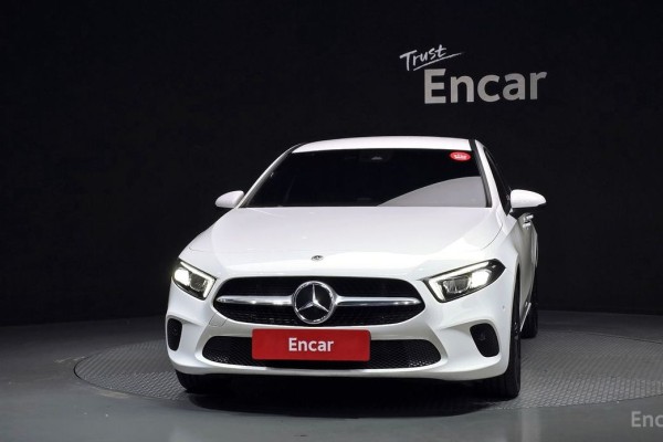 2022 Mercedes-Benz A-Класс с пробегом 56 150 км