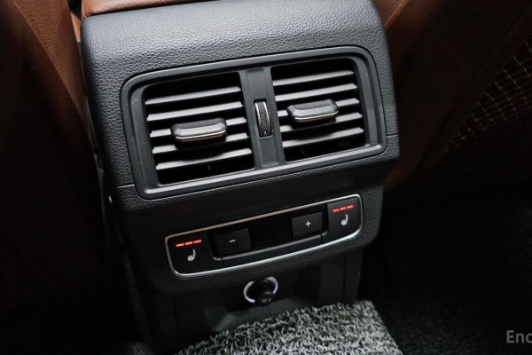 2020 Audi Q5 с пробегом 26 459 км