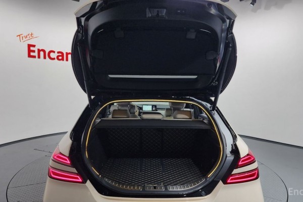 2022 Genesis G70 с пробегом 54 390 км