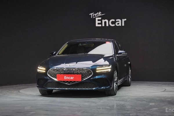 2022 Genesis G70 с пробегом 80 020 км