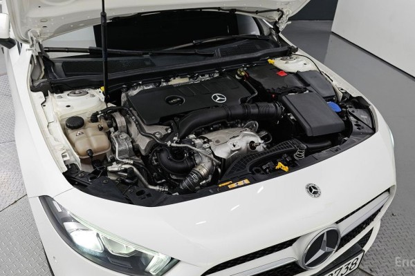 2021 Mercedes-Benz A-Класс с пробегом 97 213 км