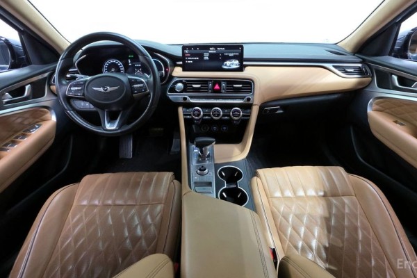 2022 Genesis G70 с пробегом 82 554 км