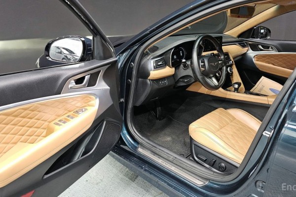 2022 Genesis G70 с пробегом 71 738 км