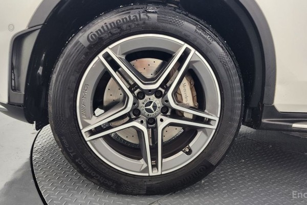 2021 Mercedes-Benz GLC с пробегом 43 988 км