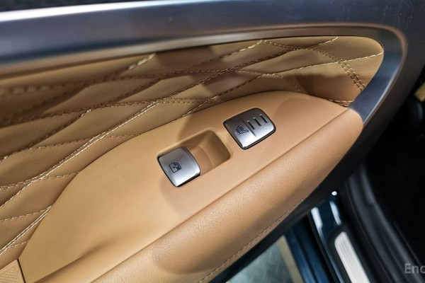 2022 Genesis G70 с пробегом 80 020 км