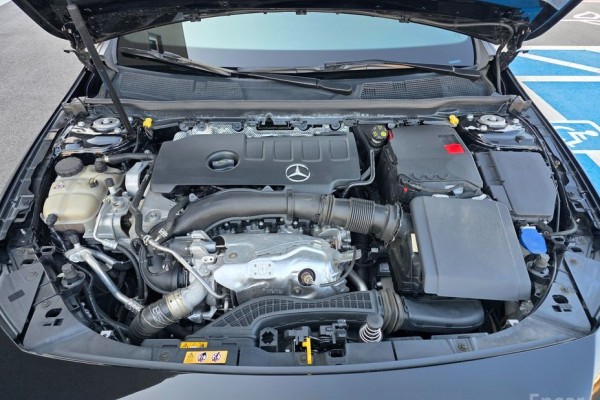 2021 Mercedes-Benz A-Класс с пробегом 61 656 км