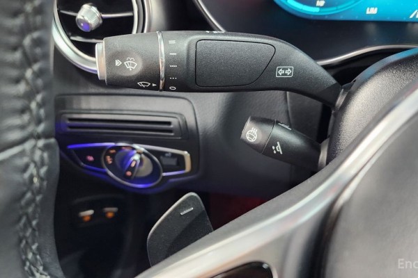 2021 Mercedes-Benz GLC с пробегом 43 988 км