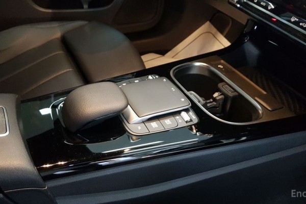 2021 Mercedes-Benz A-Класс с пробегом 52 514 км