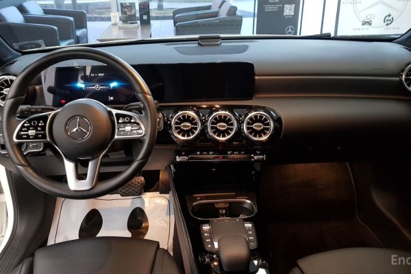 2021 Mercedes-Benz A-Класс с пробегом 52 514 км