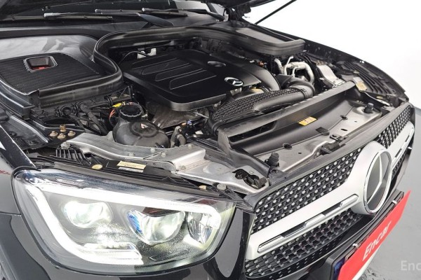 2022 Mercedes-Benz GLC с пробегом 67 214 км