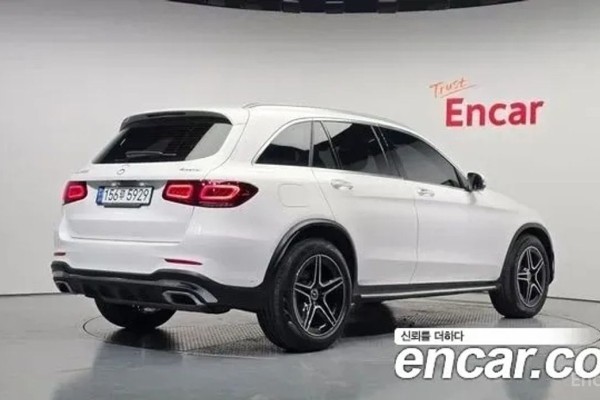 2022 Mercedes-Benz GLC с пробегом 47 041 км