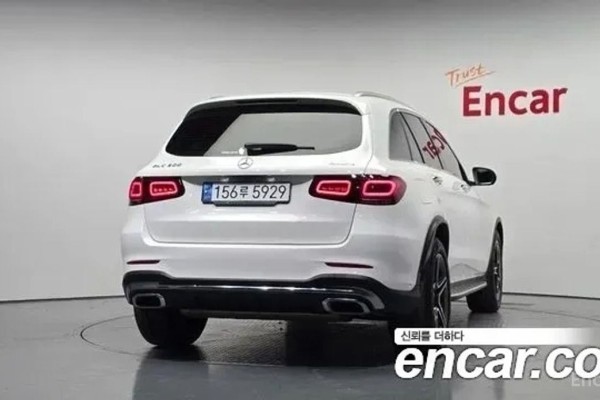 2022 Mercedes-Benz GLC с пробегом 47 041 км