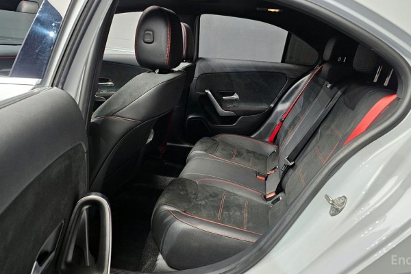 2021 Mercedes-Benz A-Класс с пробегом 79 549 км