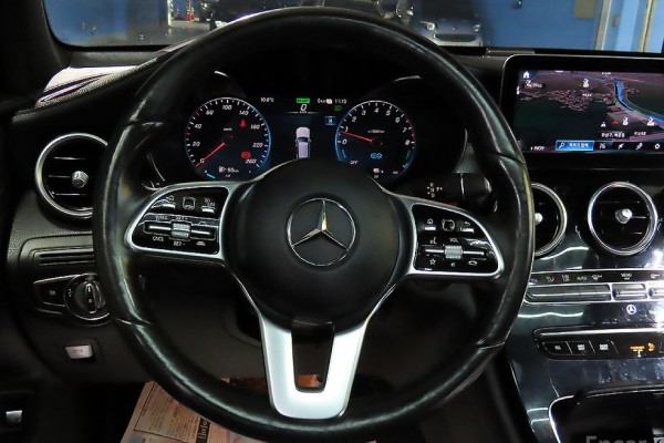 2021 Mercedes-Benz GLC с пробегом 104 903 км