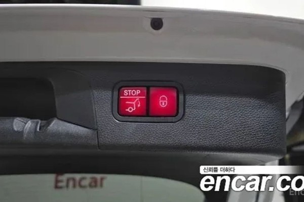 2022 Mercedes-Benz GLC с пробегом 47 041 км