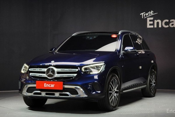 2021 Mercedes-Benz GLC с пробегом 55 252 км