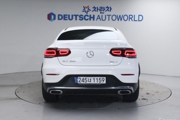 2022 Mercedes-Benz GLC с пробегом 41 228 км