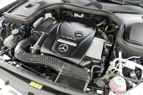 2021 Mercedes-Benz GLC с пробегом 55 252 км