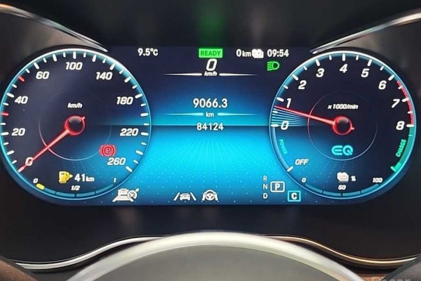 2021 Mercedes-Benz GLC с пробегом 84 117 км